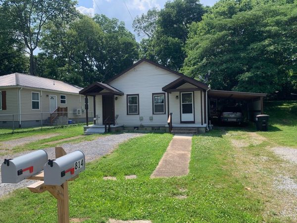 814 Gracey Ave , Clarksville, TN 37040