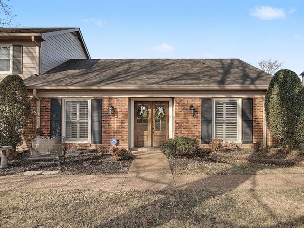 215 Plantation Ct, Nashville, TN 37221