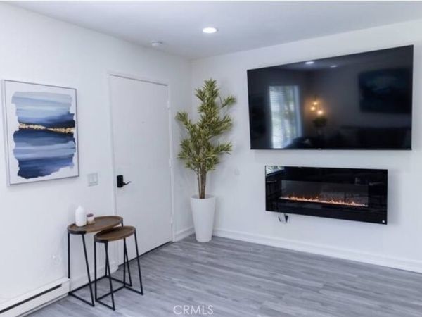 341 Carriage, Unit 49, Santa Ana, CA 92707