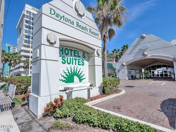 2700 N Atlantic Avenue, Unit 904, Daytona Beach, FL 32118