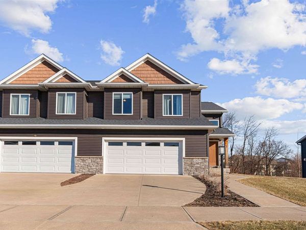 1202 Ella Ave, Tiffin, IA 52340