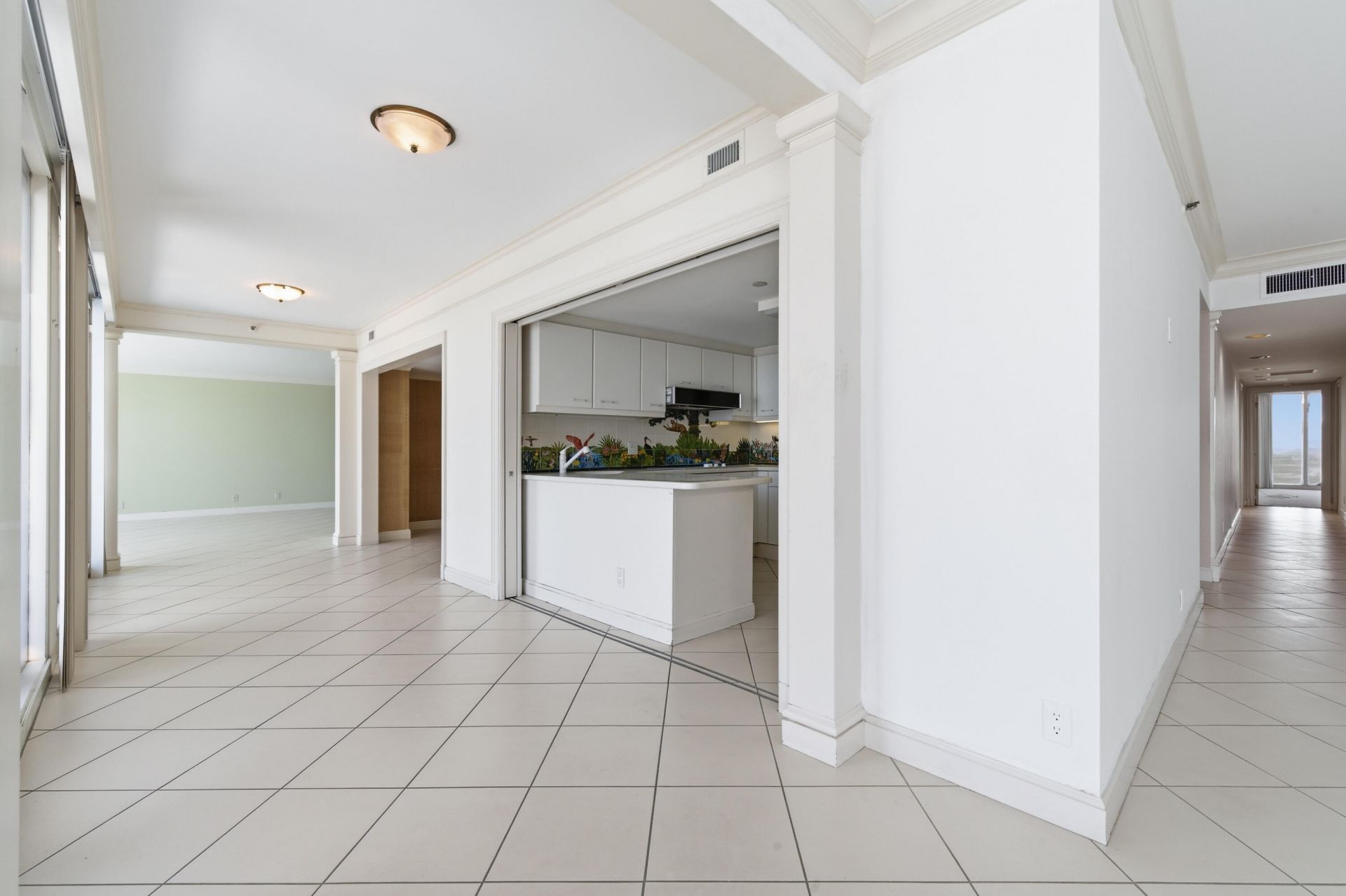 525 S Flagler Drive, Unit 20b/C, West Palm Beach, FL 33401 Photo