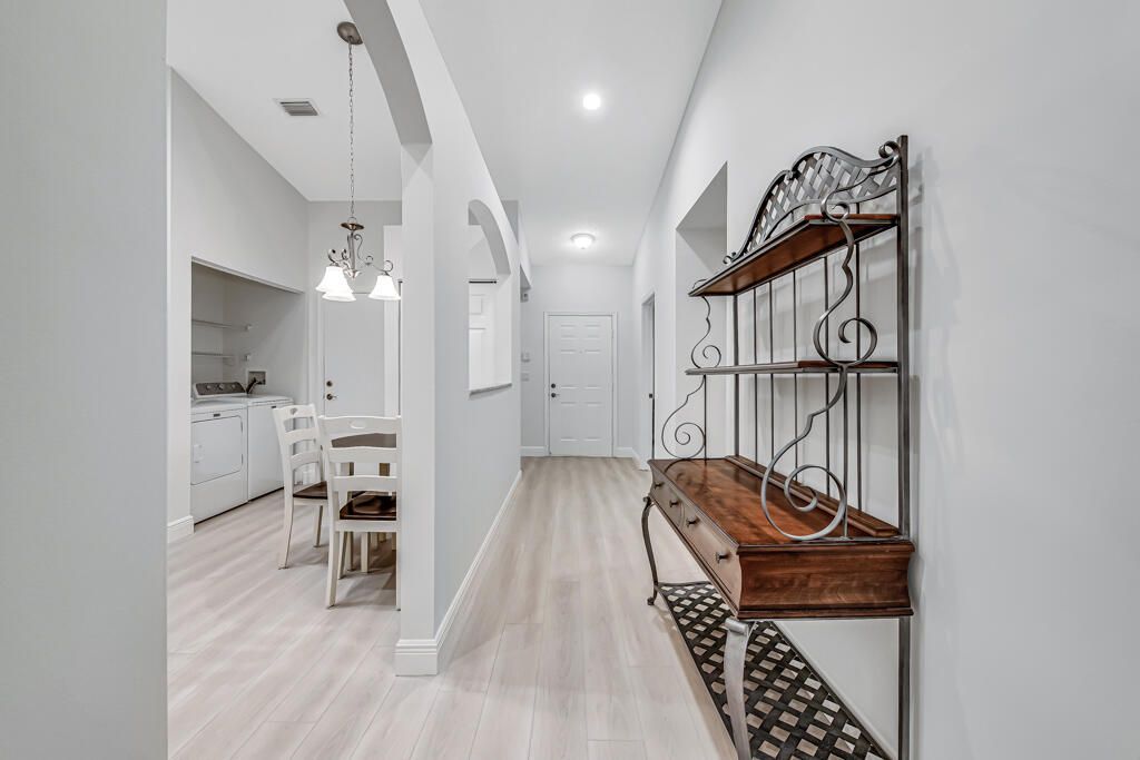 8591 Logia Circle, Boynton Beach, FL 33472 Photo