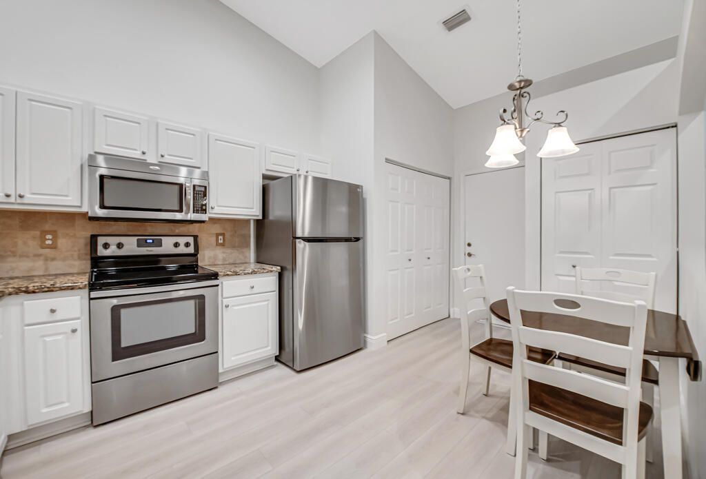 8591 Logia Circle, Boynton Beach, FL 33472 Photo