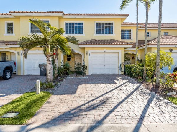 948 Imperial Lake Road, West Palm Beach, FL 33413