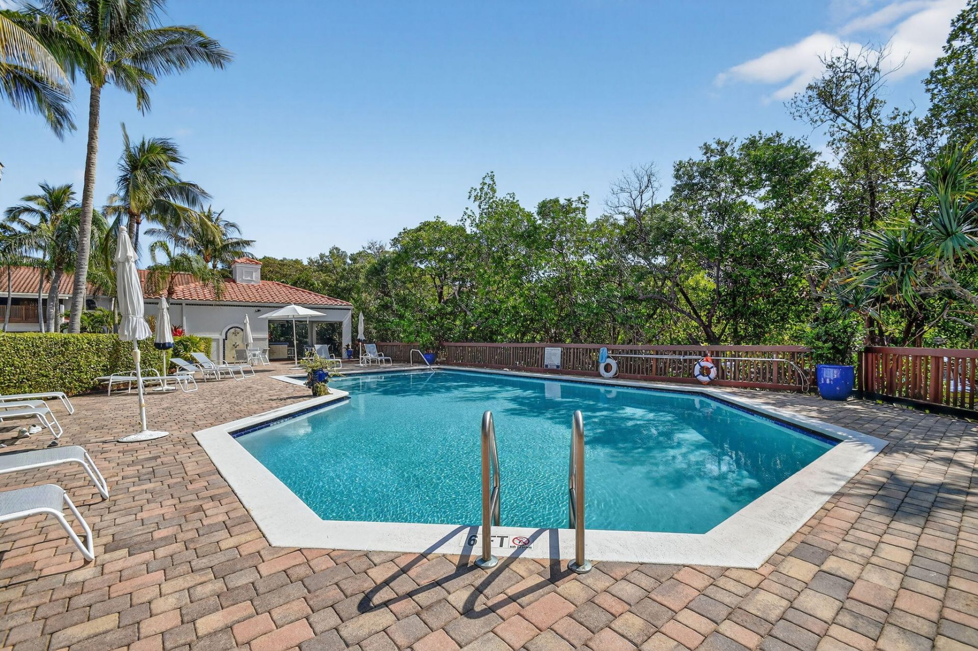 5586 N Ocean Boulevard, Unit 35g, Ocean Ridge, FL 33435 Photo