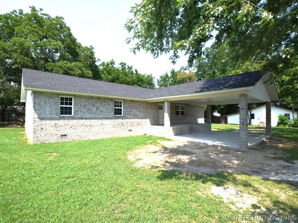 1468 W Division Street , Westville, OK 74965