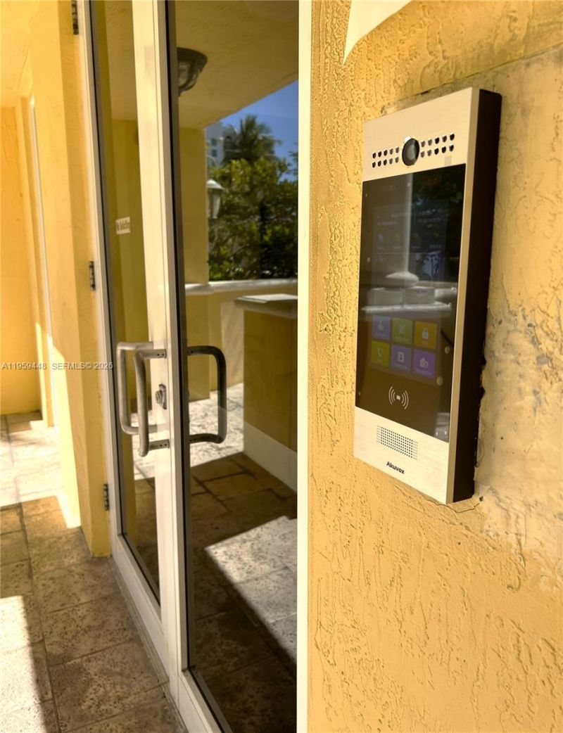 101 Sidonia Ave , Unit 304, Coral Gables, FL 33134 Photo