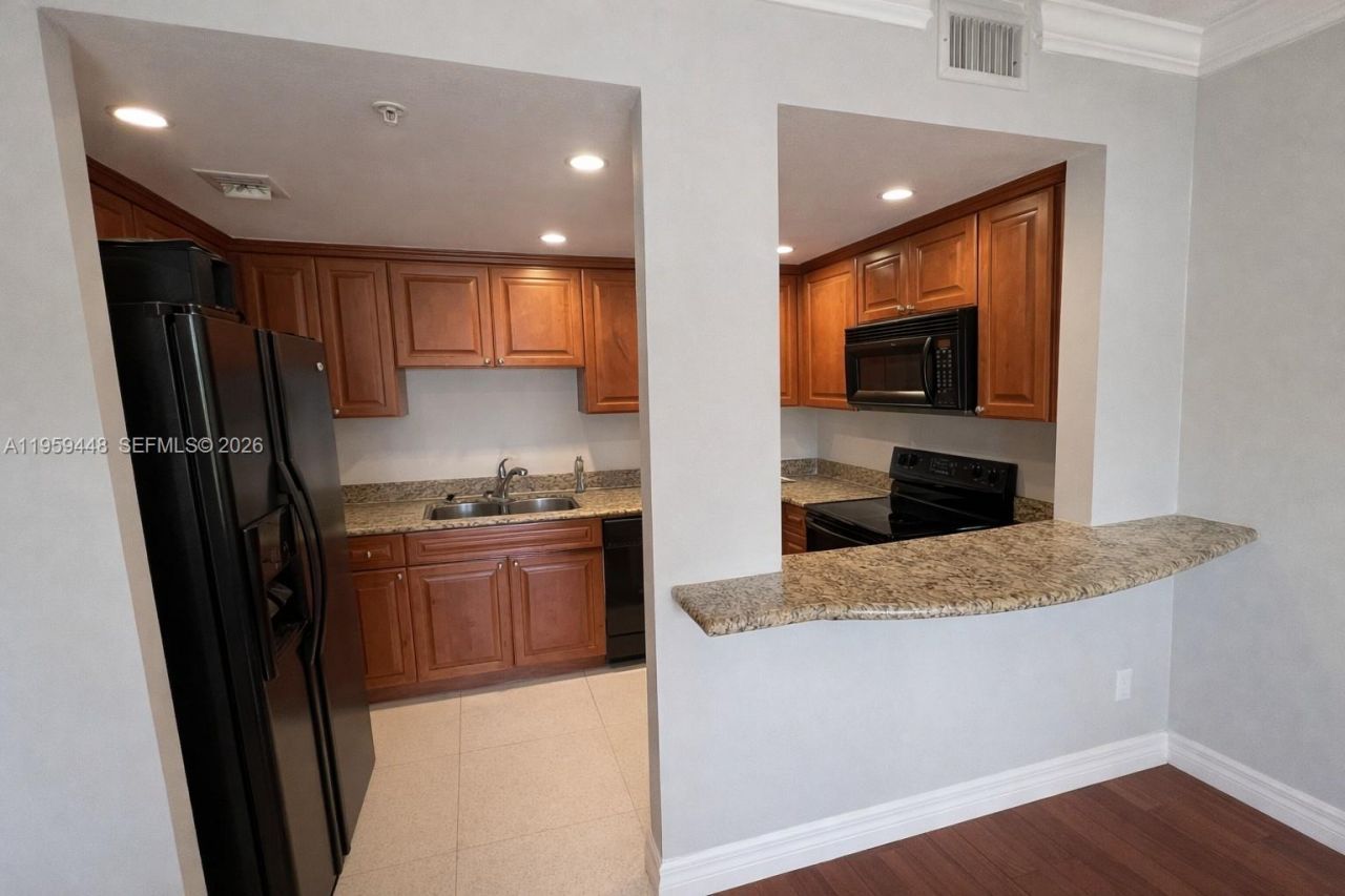 101 Sidonia Ave , Unit 304, Coral Gables, FL 33134 Photo