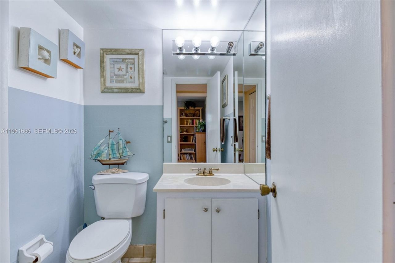 1400 NE 57th Ct , Unit 301, Fort Lauderdale, FL 33334 Photo