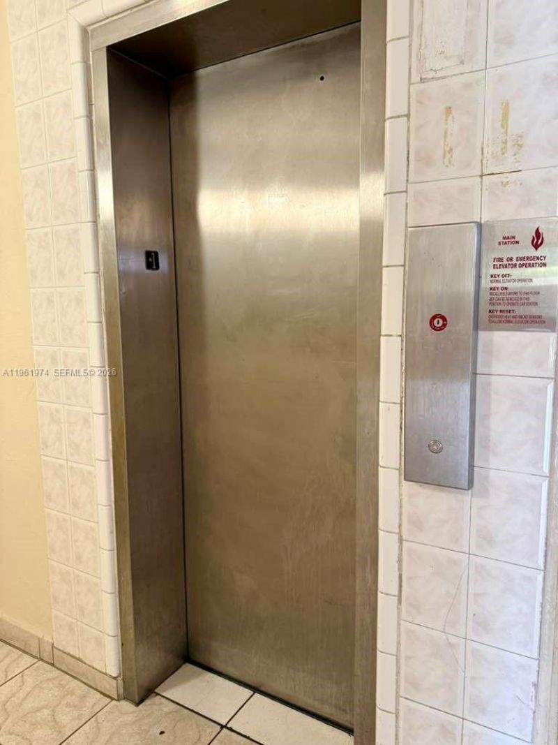 4855 NW 7th St, Unit 409-6, Miami, FL 33126 Photo