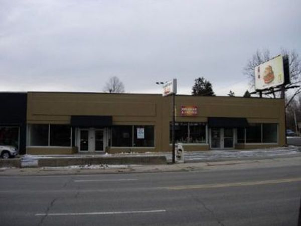 2211 - 2213 E State St, Rockford, IL 61104