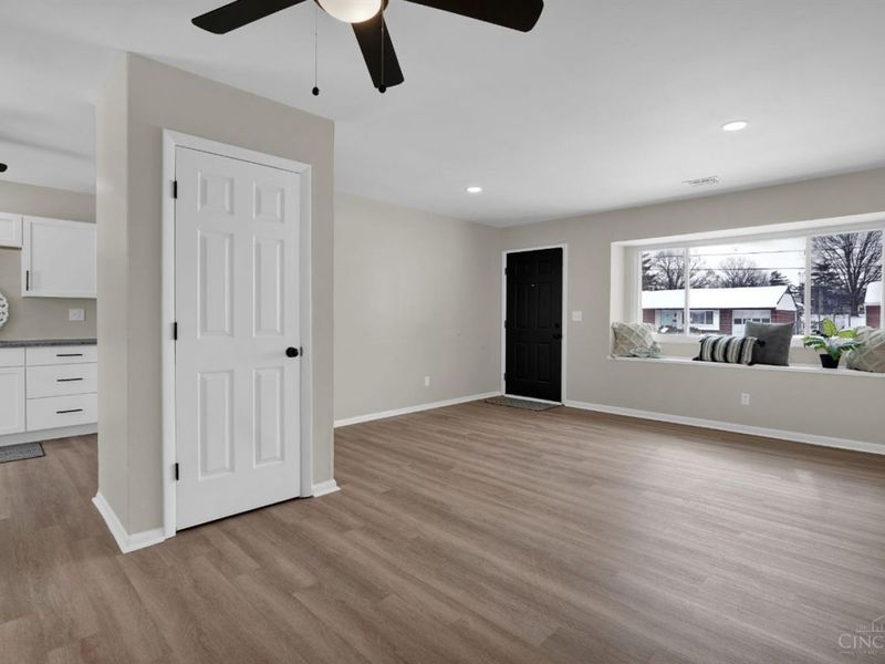 290 Nelson Lane, Cincinnati, OH 45246 Photo 14