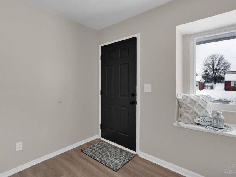 290 Nelson Lane, Cincinnati, OH 45246 Photo 8