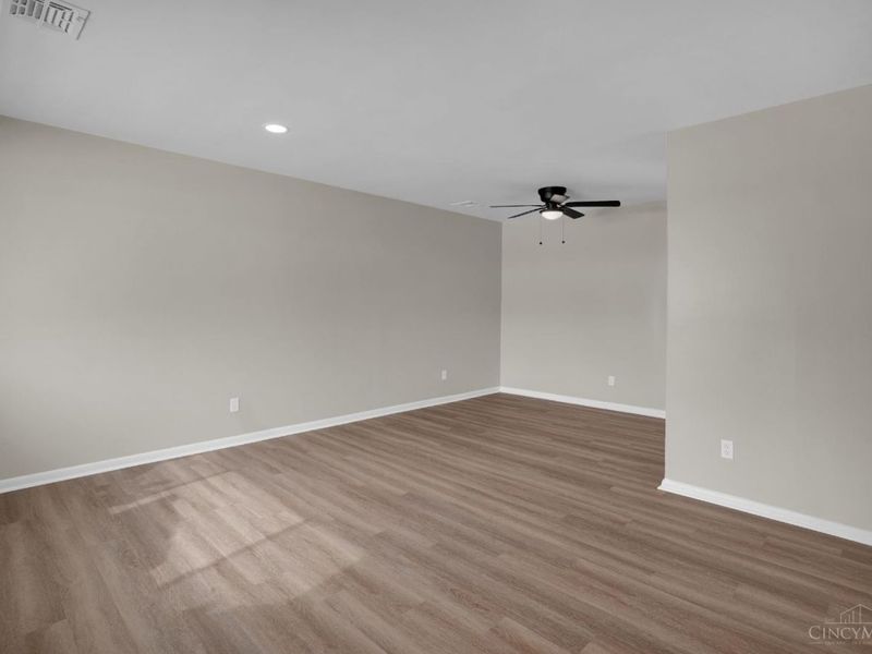 290 Nelson Lane, Cincinnati, OH 45246 Photo 8