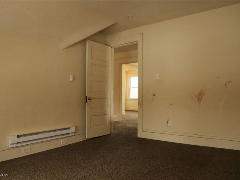 2200 E 81st Street, Cleveland, OH 44103 Photo 20