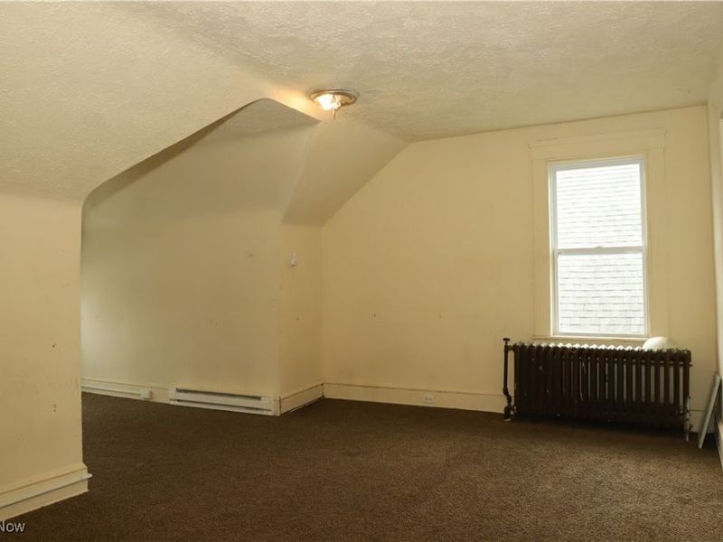 2200 E 81st Street, Cleveland, OH 44103 Photo 26