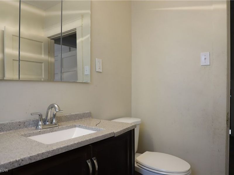 2200 E 81st Street, Cleveland, OH 44103 Photo 34