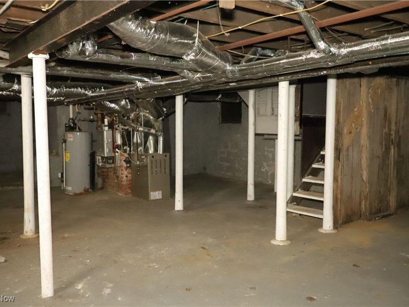 2200 E 81st Street, Cleveland, OH 44103 Photo 40