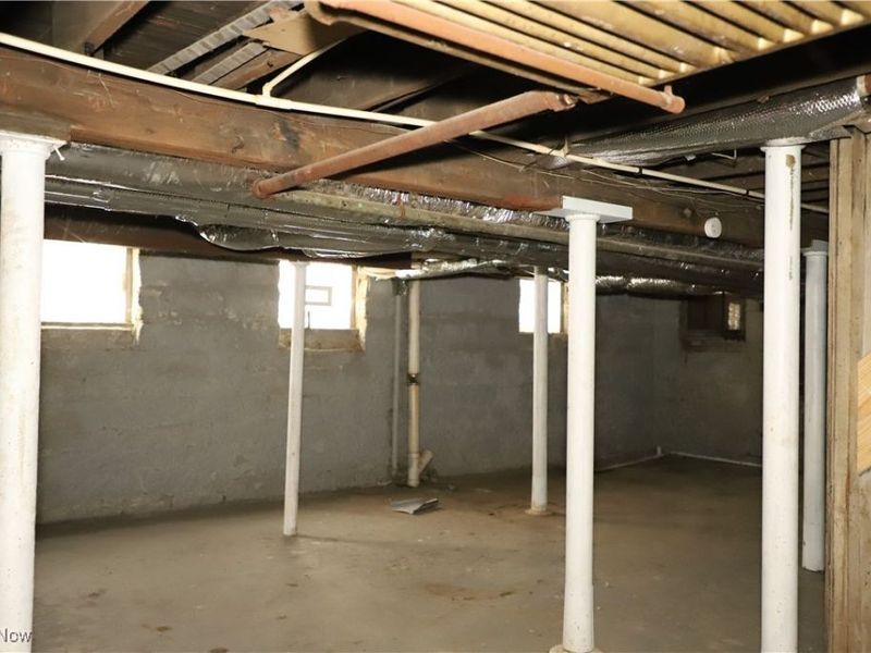 2200 E 81st Street, Cleveland, OH 44103 Photo 41