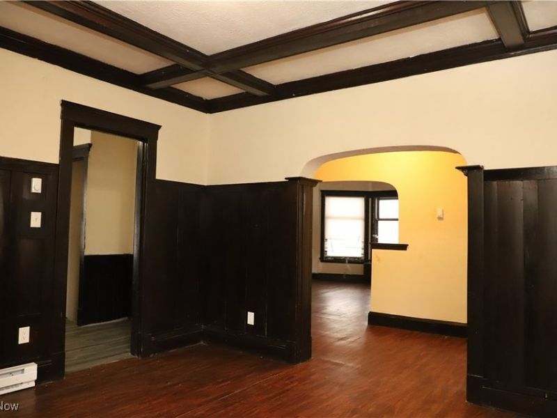 2200 E 81st Street, Cleveland, OH 44103 Photo 5