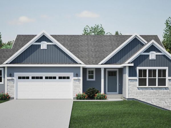 605 E Bluff CIRCLE, Waterford, WI 53185