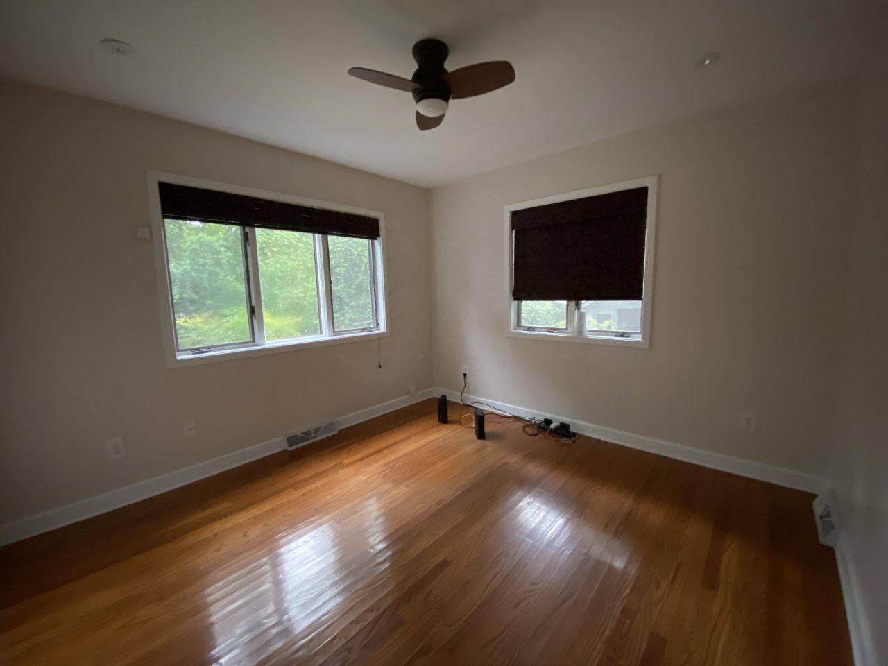 523 W Carolina Avenue Photo 24