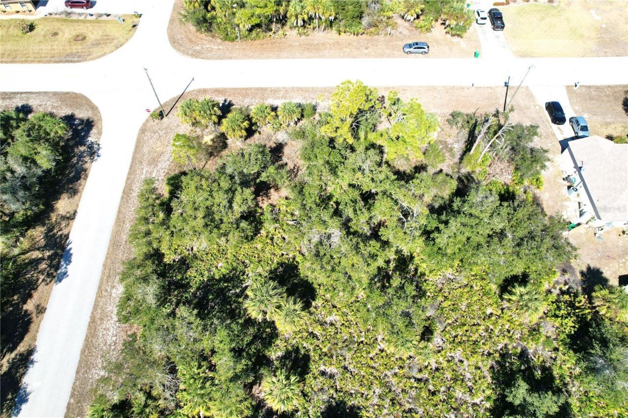 17129 Wintergarden Avenue, Port Charlotte, FL 33948 Photo