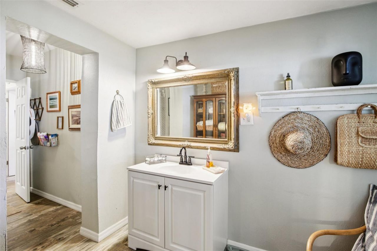 2818 11th Avenue W, Bradenton, FL 34205 Photo