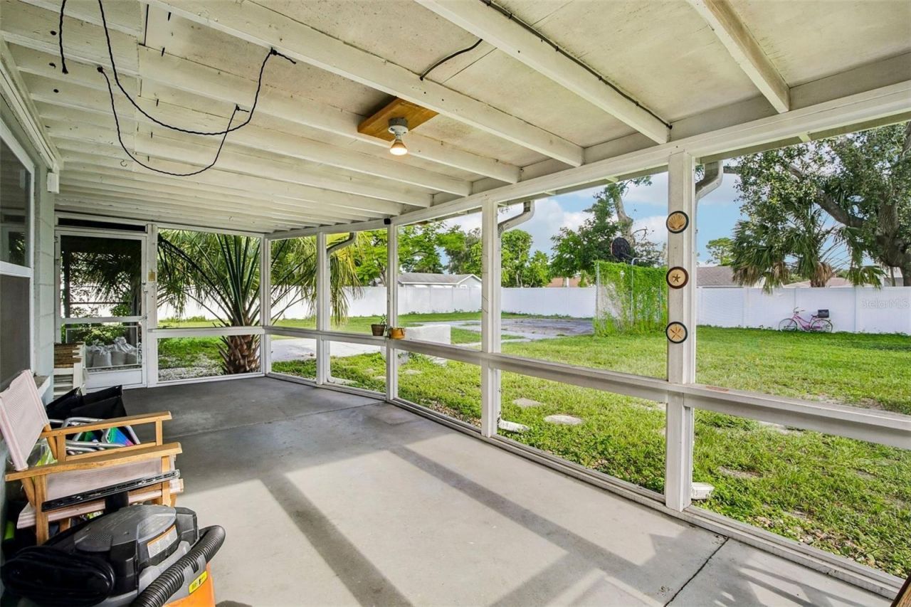 2818 11th Avenue W, Bradenton, FL 34205 Photo
