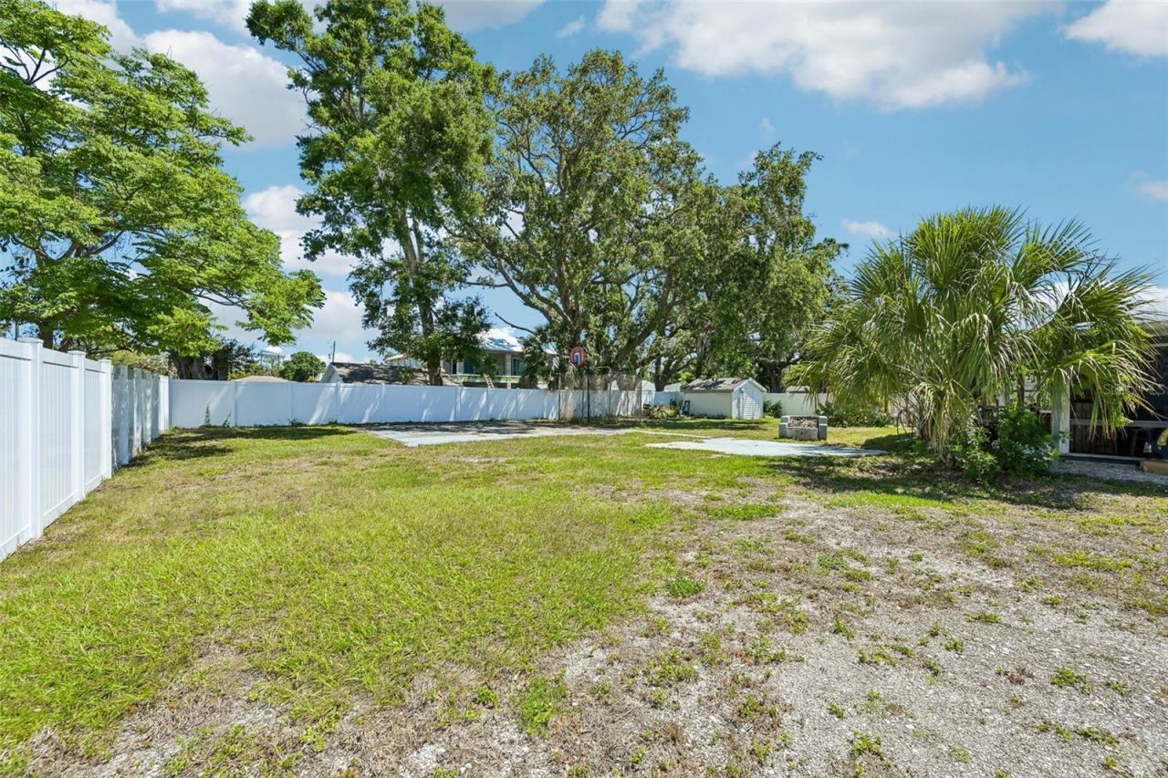 2818 11th Avenue W, Bradenton, FL 34205 Photo