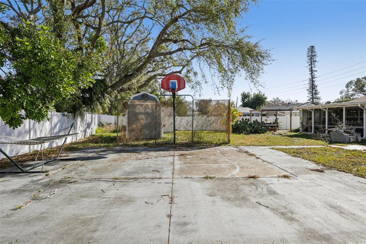 2818 11th Avenue W, Bradenton, FL 34205 Photo