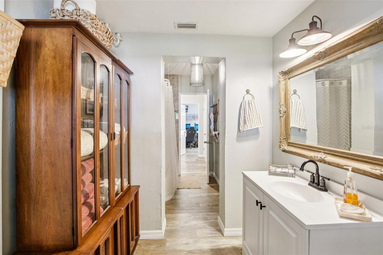 2818 11th Avenue W, Bradenton, FL 34205 Photo