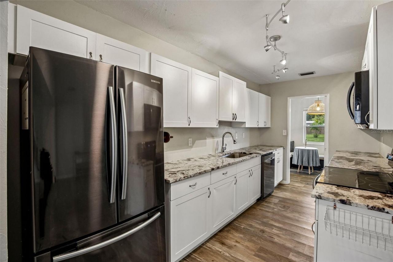 2818 11th Avenue W, Bradenton, FL 34205 Photo