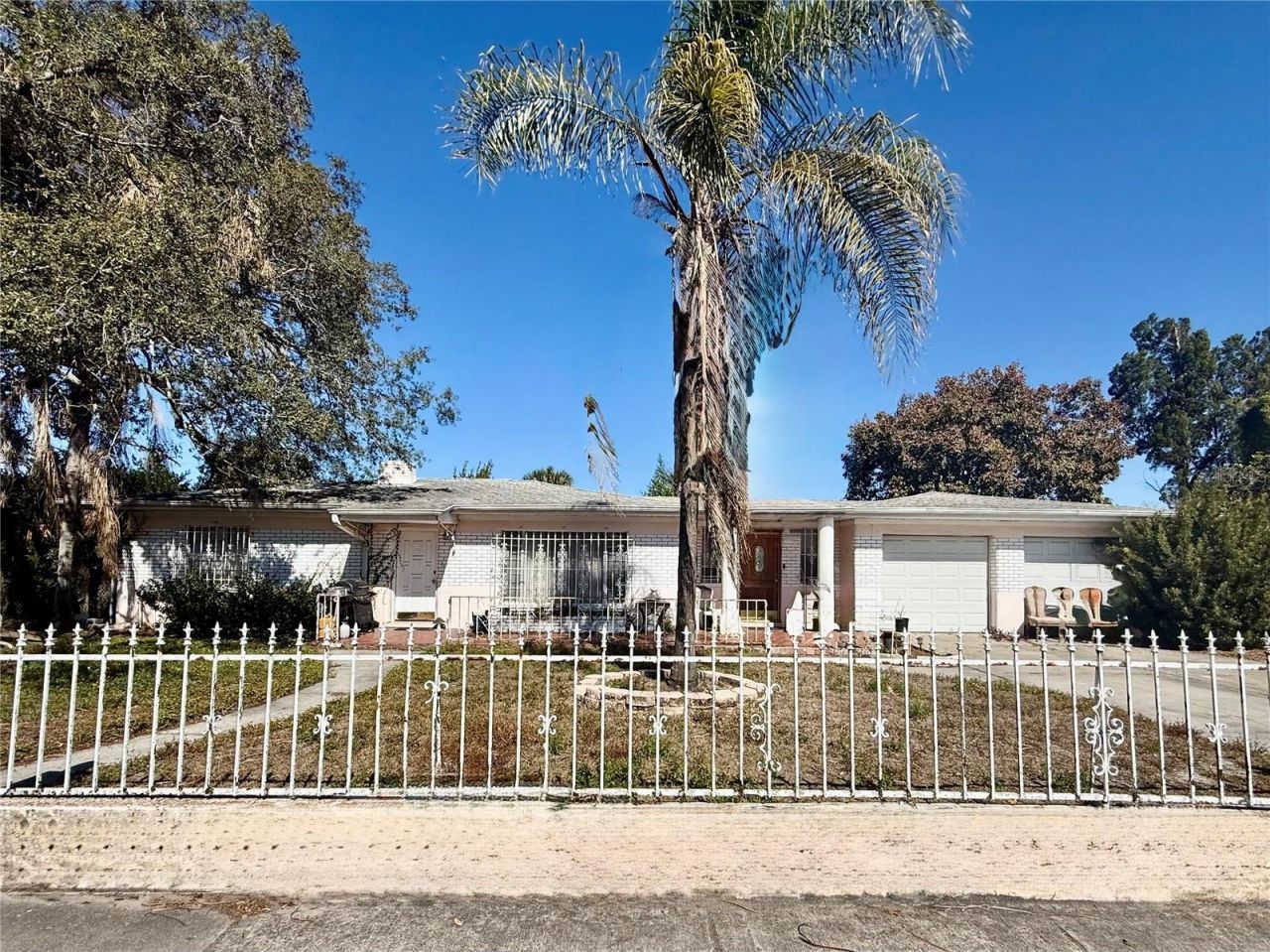 3206 E Giddens Avenue, Tampa, FL 33610 Main Photo