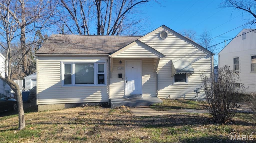 2000 Wismer Avenue, Saint Louis, MO 63114 Main Photo