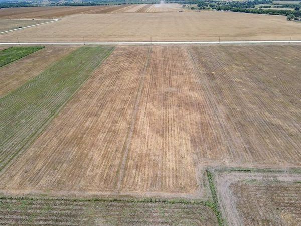 9109 County Road 101A, Grandview, TX 76050