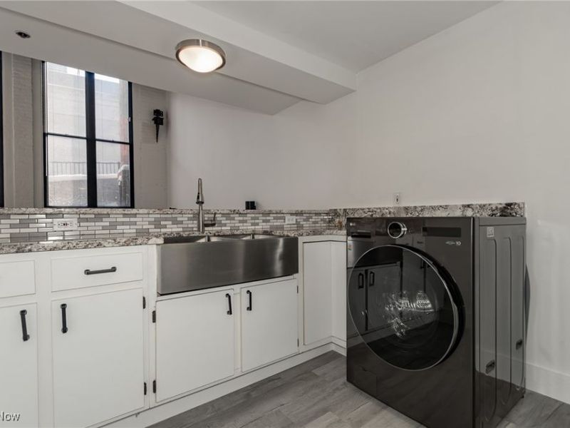 1133 W 9th Street, Unit 120, Cleveland, OH 44113 Photo 12