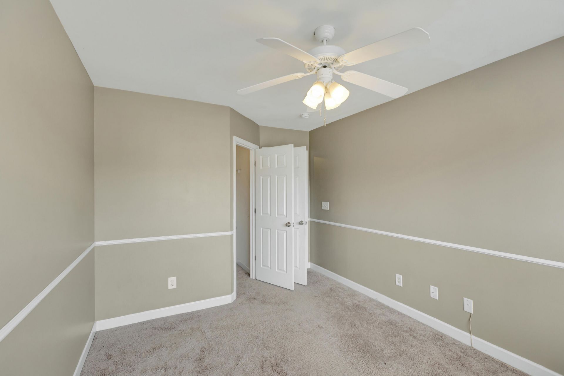 3050 Argyll Drive Photo 21
