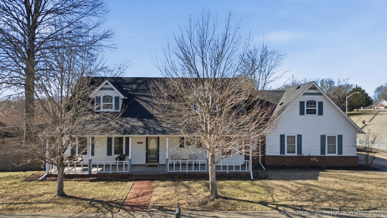 2601 Westwood Drive, Claremore, OK 74017 Main Photo