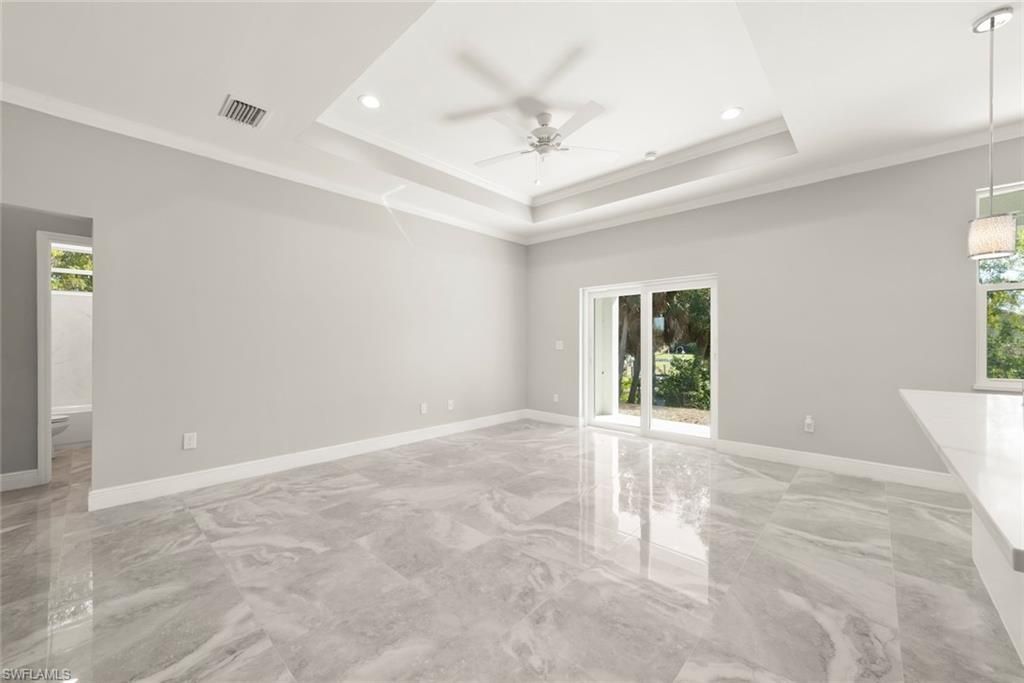 897 Iris Dr, North Fort Myers, FL 33903 Photo