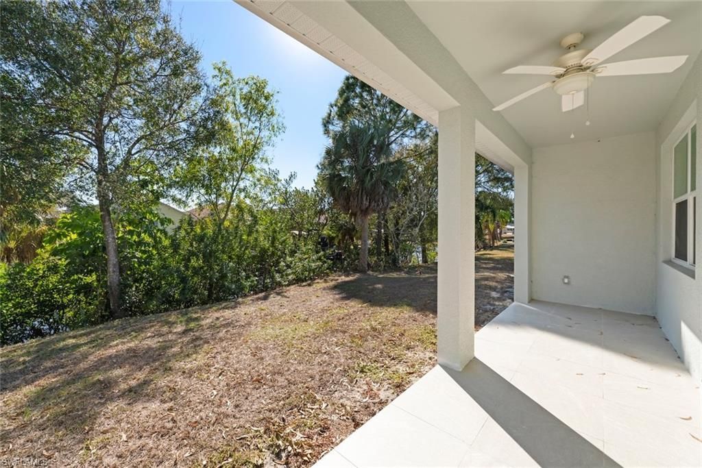 897 Iris Dr, North Fort Myers, FL 33903 Photo