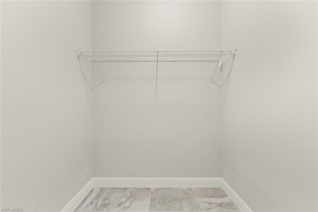 897 Iris Dr, North Fort Myers, FL 33903 Photo