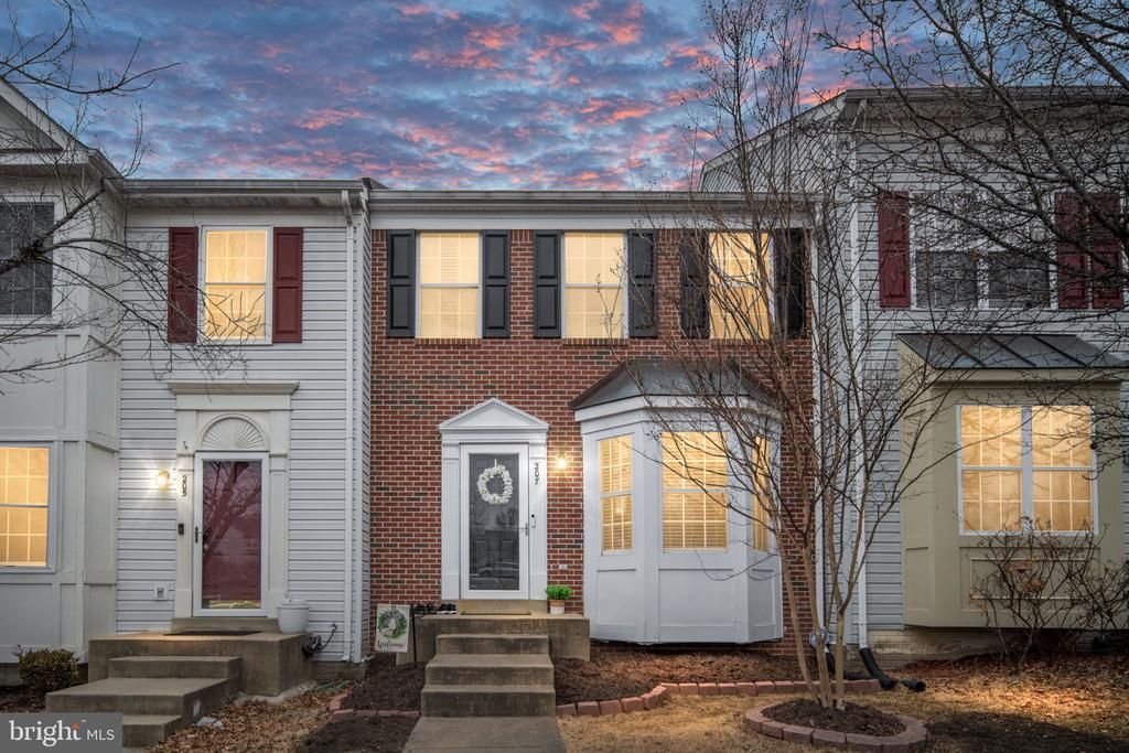 207 Healy Court, Stafford, VA 22554 Main Photo