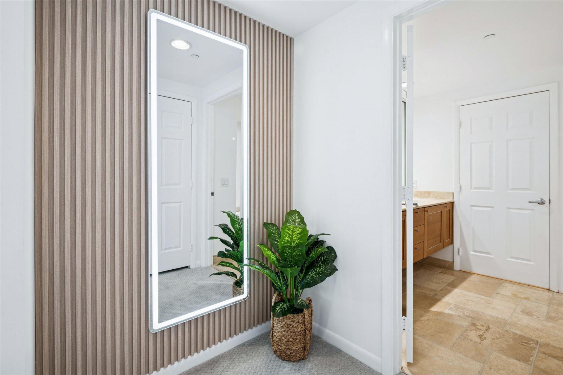 1819 SE 17th Street, Unit 901, Fort Lauderdale, FL 33316 Photo