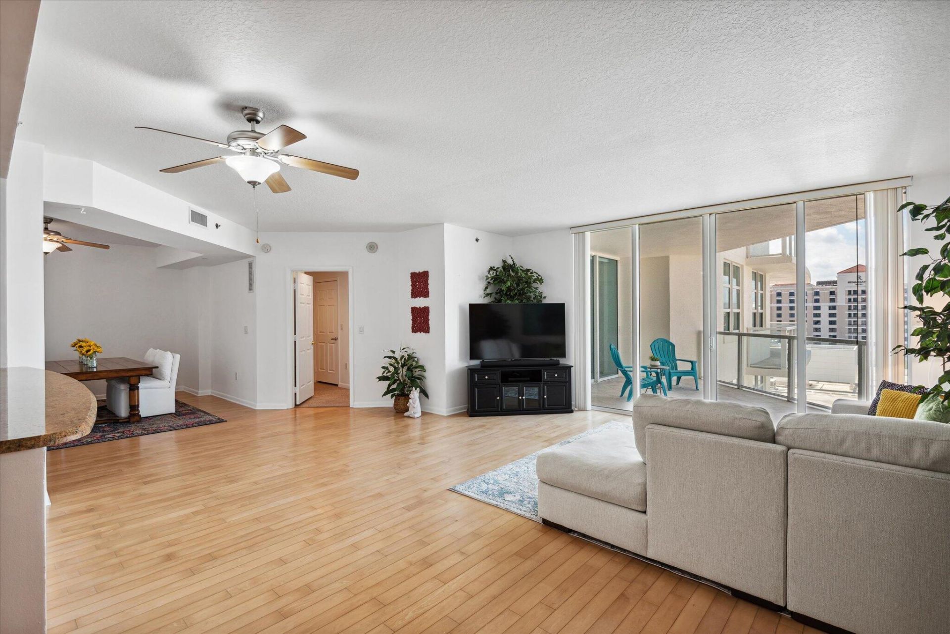 1819 SE 17th Street, Unit 901, Fort Lauderdale, FL 33316 Photo