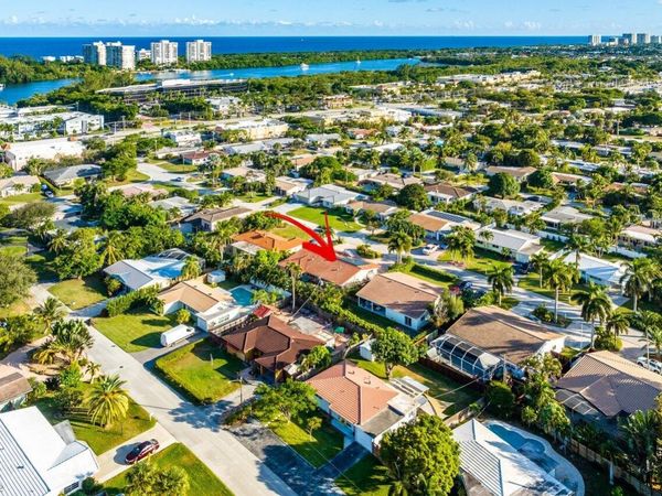 451 NE 25th Terrace, Boca Raton, FL 33431