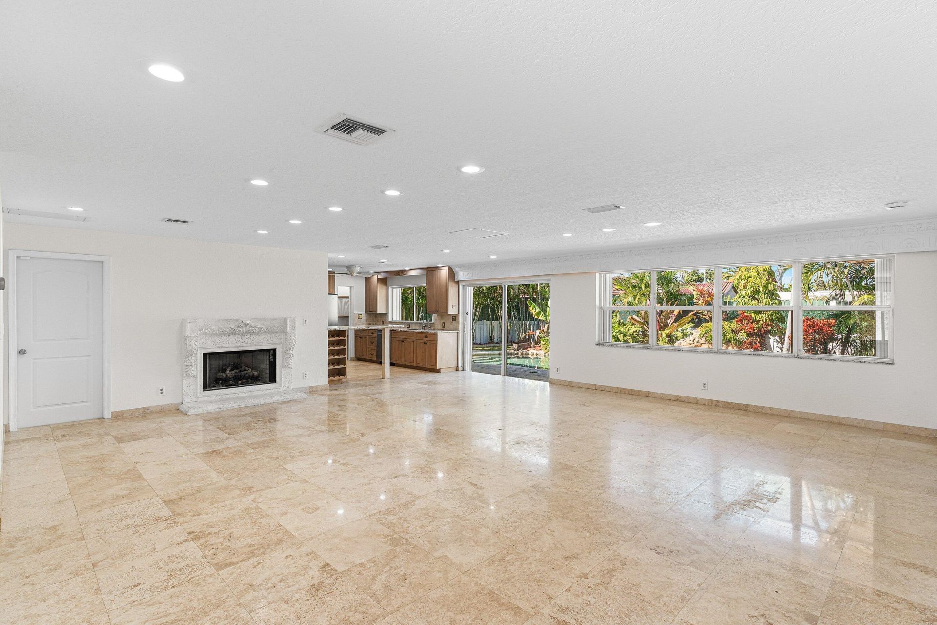 451 NE 25th Terrace, Boca Raton, FL 33431 Photo