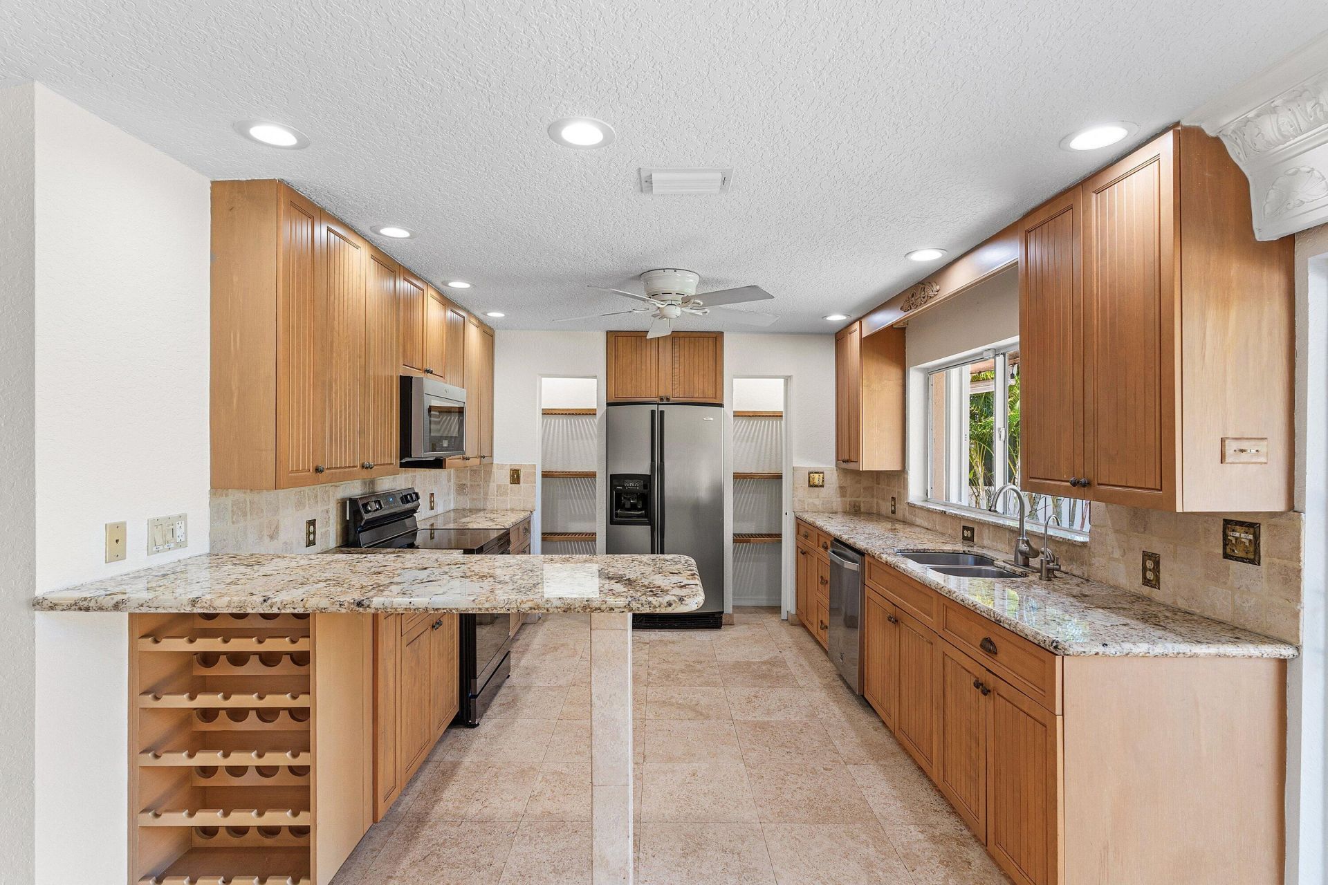 451 NE 25th Terrace, Boca Raton, FL 33431 Photo