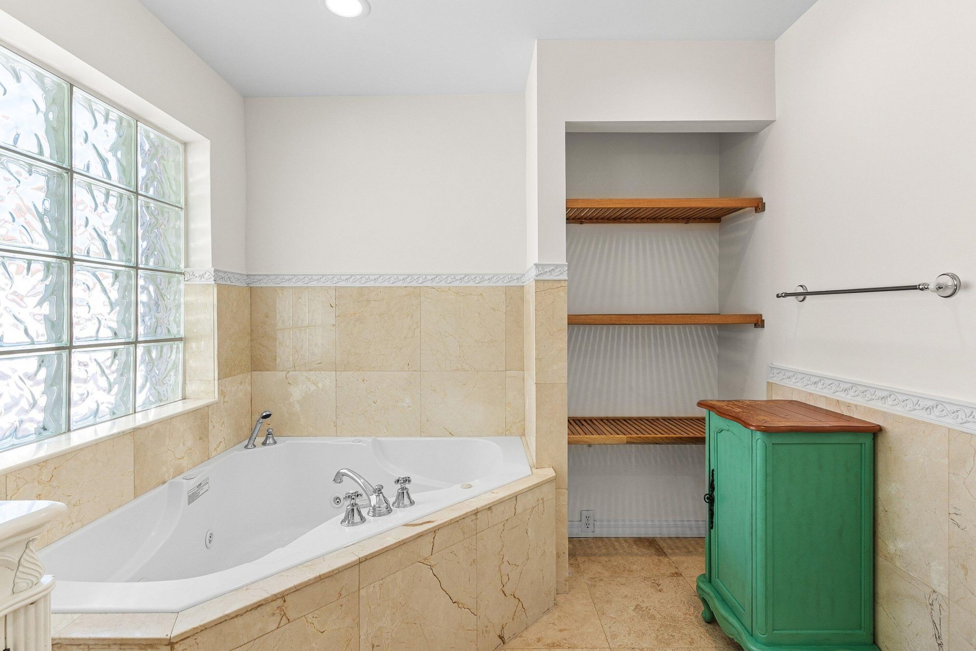 451 NE 25th Terrace, Boca Raton, FL 33431 Photo